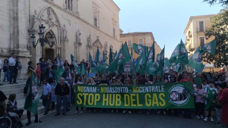 Gas dotto